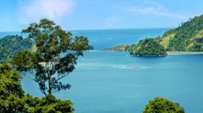 Mandeh, "Raja Ampatnya" Sumatera