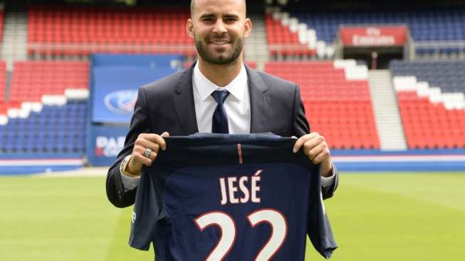 Kalah Bersaing dengan Cavani, Jese: Saya Bukan Pemain Pengganti