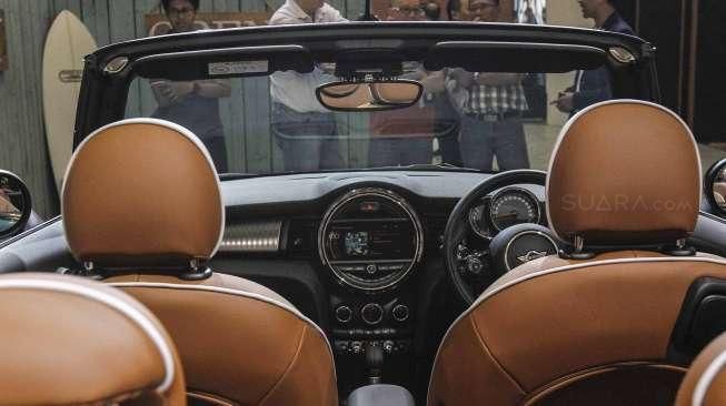 Mini Cabrio Tampil Perdana di GIIAS