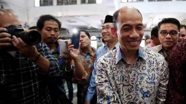 Tinggalkan Istana Usai Ketemu Jokowi, Arcandra: Merdeka!