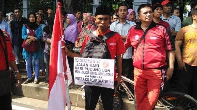 Lunasi Nazar Kesembuhan Ibu, Watimin Jalan dari Kroya ke Istana