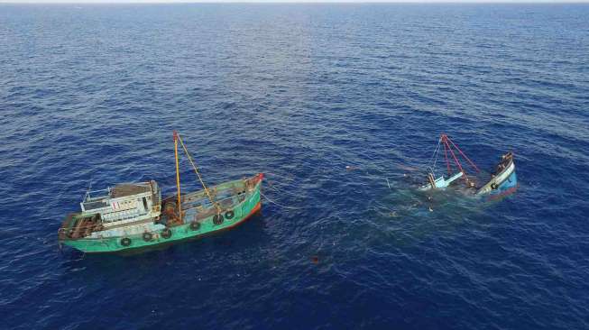 Ditpolair Babel Amankan Kapal Isap Berbendera Asing