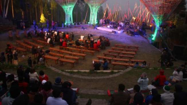 Jazz Gunung Bromo Membuat Kawasan Tengger Dipadati Pengunjung