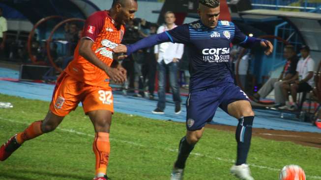 Pusamania Permalukan Arema Cronus di Malang