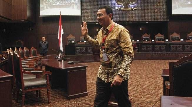 Dua Hari Ahok Targetkan Selesai Perbaiki Gugatan Pasal Cuti