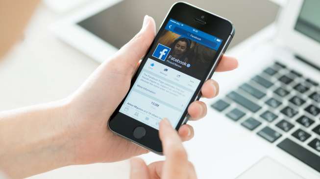 Senjata Baru Facebook Dekati Remaja