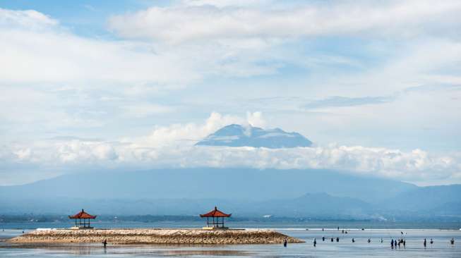 Ini Tempat Menginap Terbaik di Sanur Versi TripAdvisor, Dekat dengan Spot Sunrise dan Kuliner Legendaris!