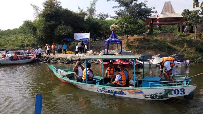 KKP Lakukan Restocking Ikan Lokal di Beberapa Lokasi