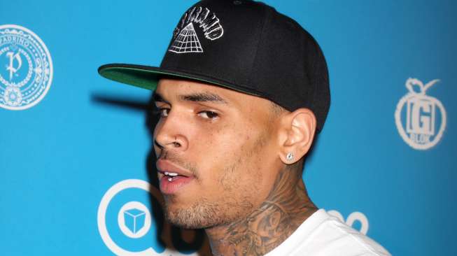 Tuduhan Pemerkosaan di Paris, Chris Brown Akhirnya Dibebaskan