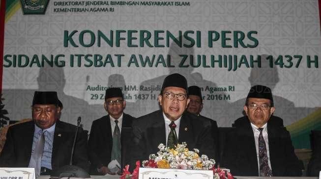 Acara sidang itsbat dan konferensi pers penentuan Idul Adha 2016/1437 H yang dipimpin Menteri Agama (Menag) Lukman Hakim Saifuddin, di Jakarta, Kamis (1/9/2016). [Suara.com/Kurniawan Mas'ud]