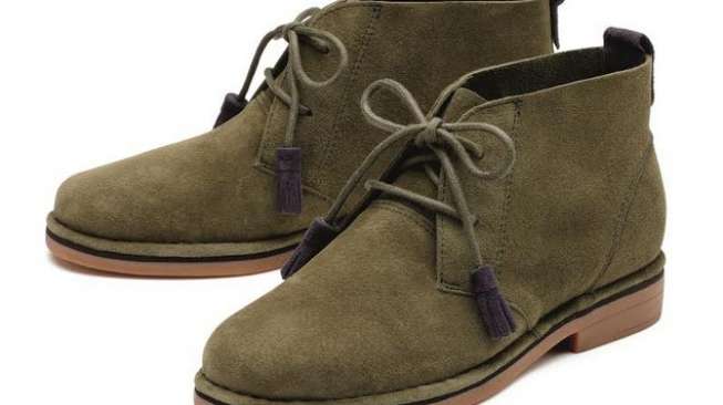 Sempurnakan Gaya Kasualmu dengan Koleksi Classic Chukka Ini