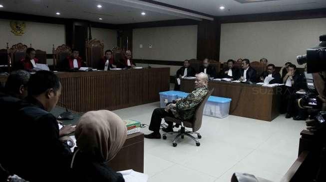 Sidang Perdana La Nyalla Mattalitti