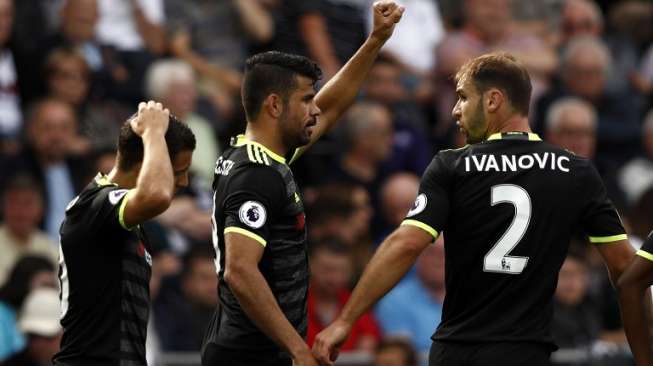 Costa Selamatkan Chelsea di Liberty Stadium