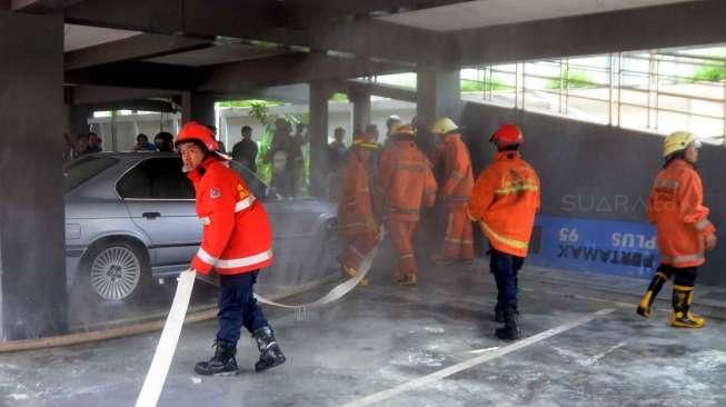 Gudang SPBU Abdul Muis Terbakar