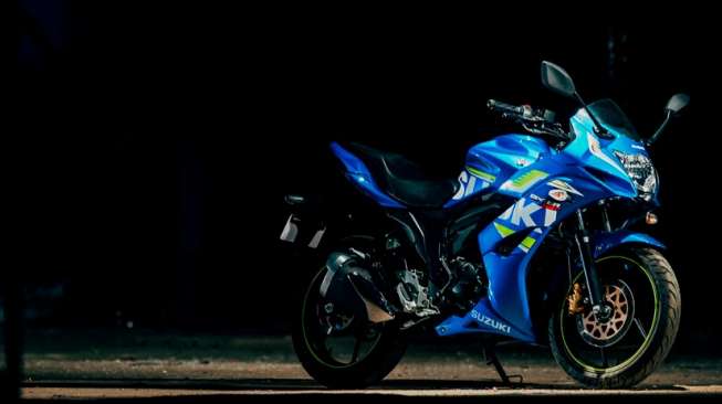 Khusus Penggemar MotoGP, Suzuki Gixxer SF 250 Meluncur di India