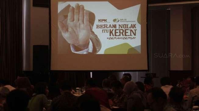 Pada semua bidang misalnya pada pengadaan barang dan jasa.