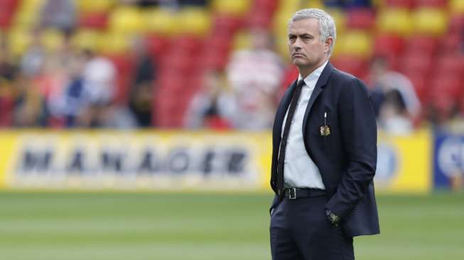 MU Dipermalukan, Mourinho Tunjuk Wasit Sebagai Biang Keladi