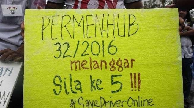 Driver Taksi Online Tolak Permenhub Baru