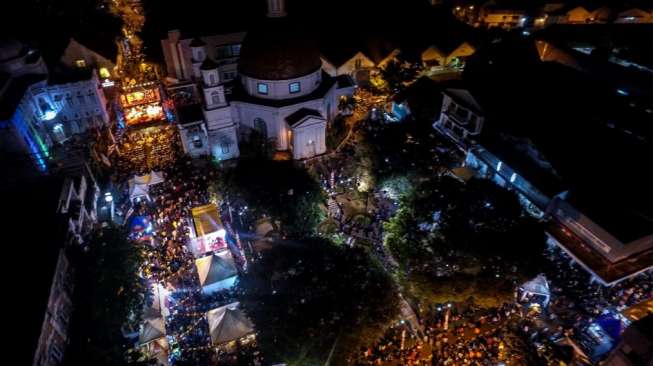 Pasar Malam Sentiling di Semarang Sukses Digelar