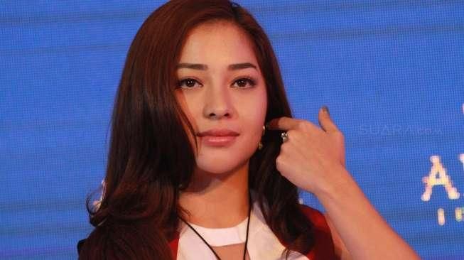 Diisukan Putus, Nikita Willy Digaet Anak Bos Taksi?