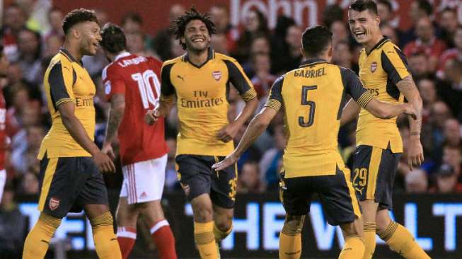 Arsenal dan Liverpool Menang Telak