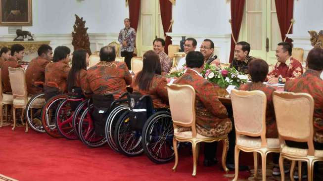 Jokowi Terima Atlet Paralimpiade