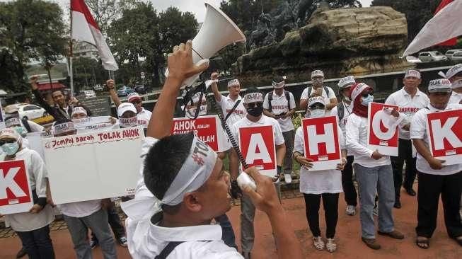 Cap Jempol Darah Tolak Ahok