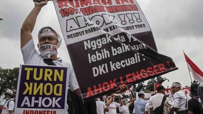 Cap Jempol Darah Tolak Ahok