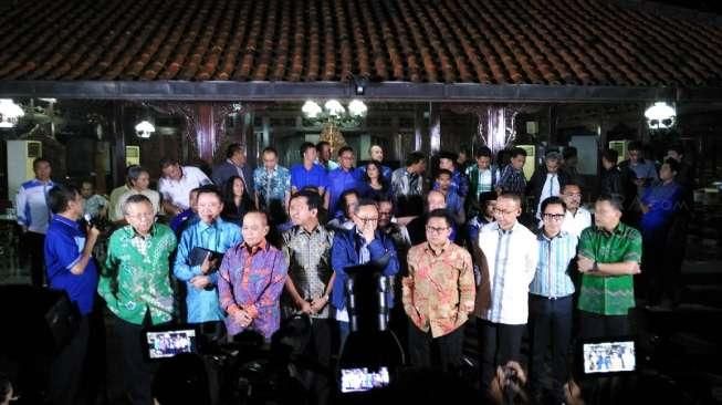 Dulu SBY Larang TNI Aktif Ikut Politik, Kini Malah Usung Anaknya