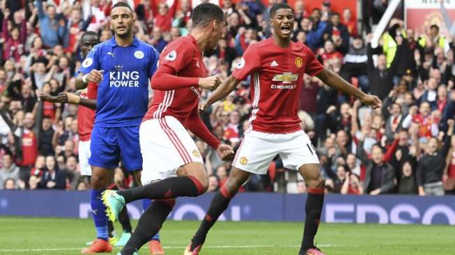 Mengamuk, MU Bantai Leicester di Babak Pertama