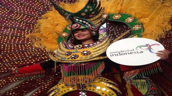 Kostum Malang Amore Carnival Hebohkan Adelaide