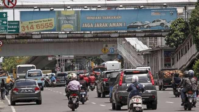 Aturan Larangan Iklan di JPO