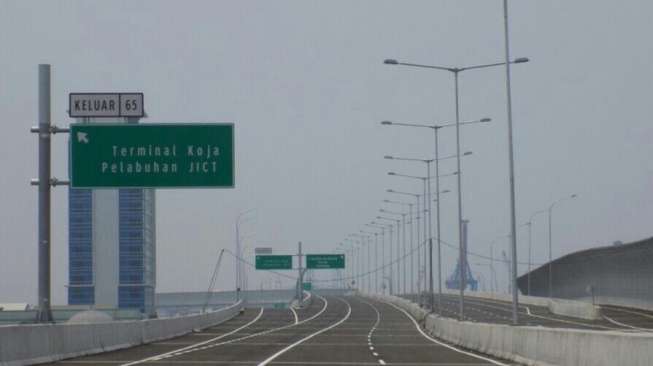 Jalan Tol Tanjung Priok Ditargetkan Rampung Maret 2017