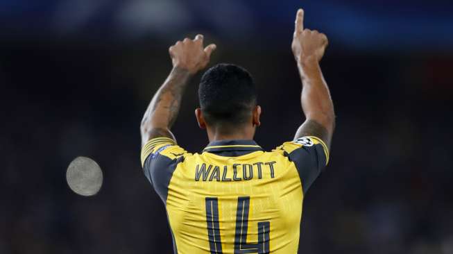 Walcott Cetak Dua Gol saat Arsenal Taklukkan Basel