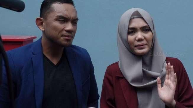 Rina Nose dan Fakhrul Rozi Pastikan Tidak Akan CLBK