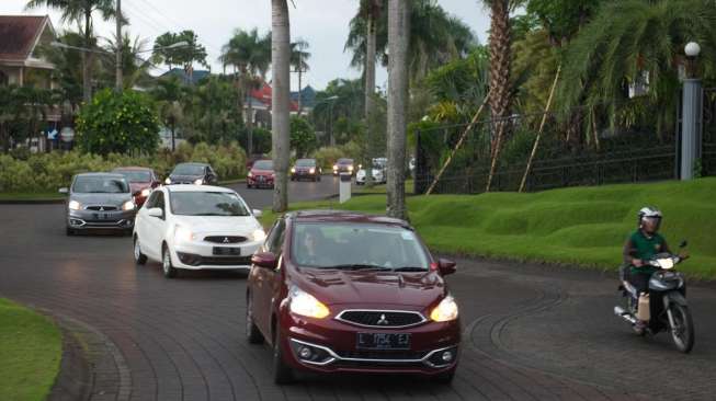 Diuji Oleh UI, Begini Iritnya New Mitsubishi Mirage