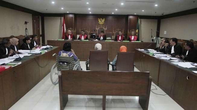 Wakil Ketua KPK Hadiri Sidang La Nyalla