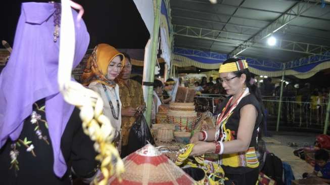 Seni Budaya Dominasi Festival Mahakam 2016