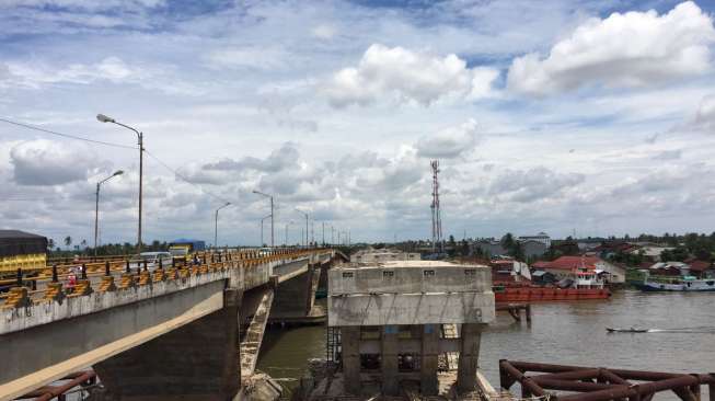 Pembangunan Jembatan Basirih Ditargetkan Selesai Akhir Tahun Ini