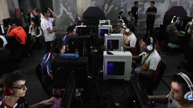 Benarkah "Gamer" Tak Punya Masa Depan? Coba Salurkan ke e-Sports