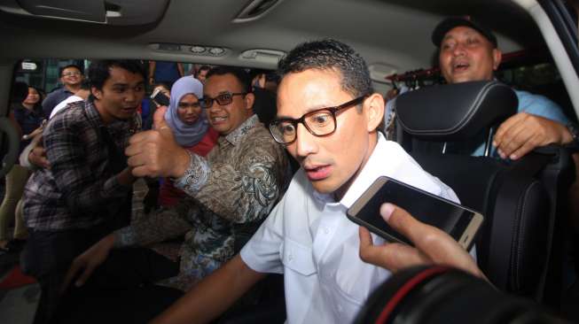 Sandiaga Berencana Akan Batasi Mobil Mewah di Jakarta