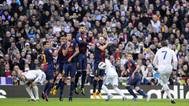 Catat! Jadwal Piala Super Spanyol, El Clasico Barcelona vs Real Madrid Tayang Dini Hari