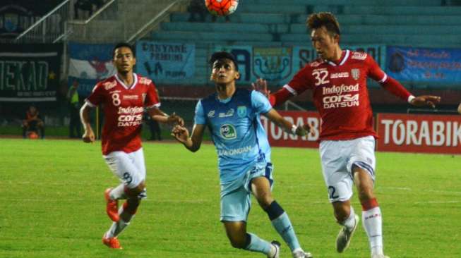 Persela Gilas Bali United 3-0