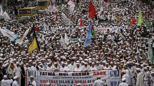 Demo Ormas Islam Bubar, Sebelum Pergi, Rizieq Keluarkan Ancaman