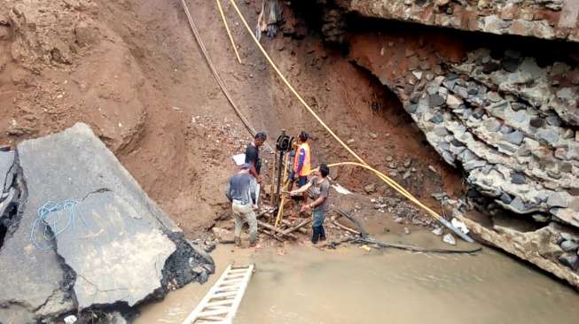 Jembatan di Bali Runtuh, Kementerian PUPR Terjunkan Tim