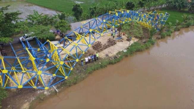 Pembangunan Jembatan Apung di Cilacap Sudah 85 Persen