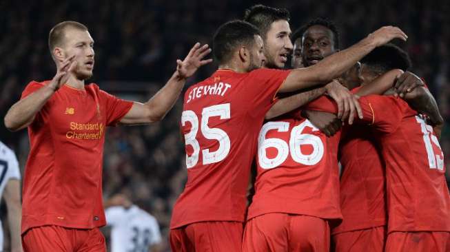 Liverpool Susah Payah Tundukkan Spurs, Arsenal Atasi Reading