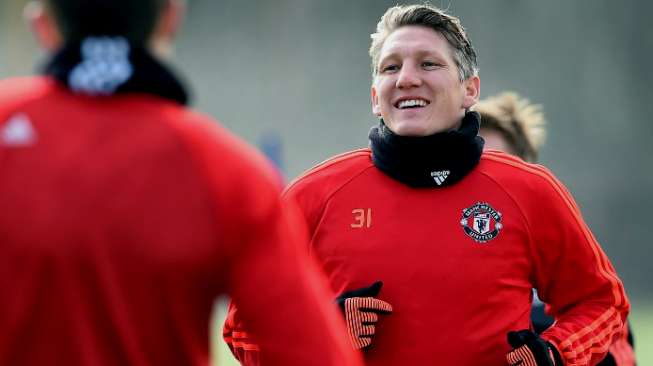 Terdesak, Mourinho Akhiri 'Pengasingan' Basti