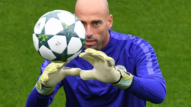 Kiper Manchester City Gabung Chelsea