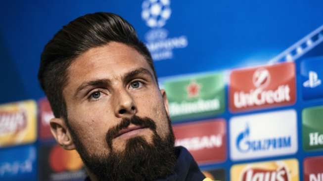 Susah Tembus Line-Up, Giroud: "Giliran Saya Akan Tiba"